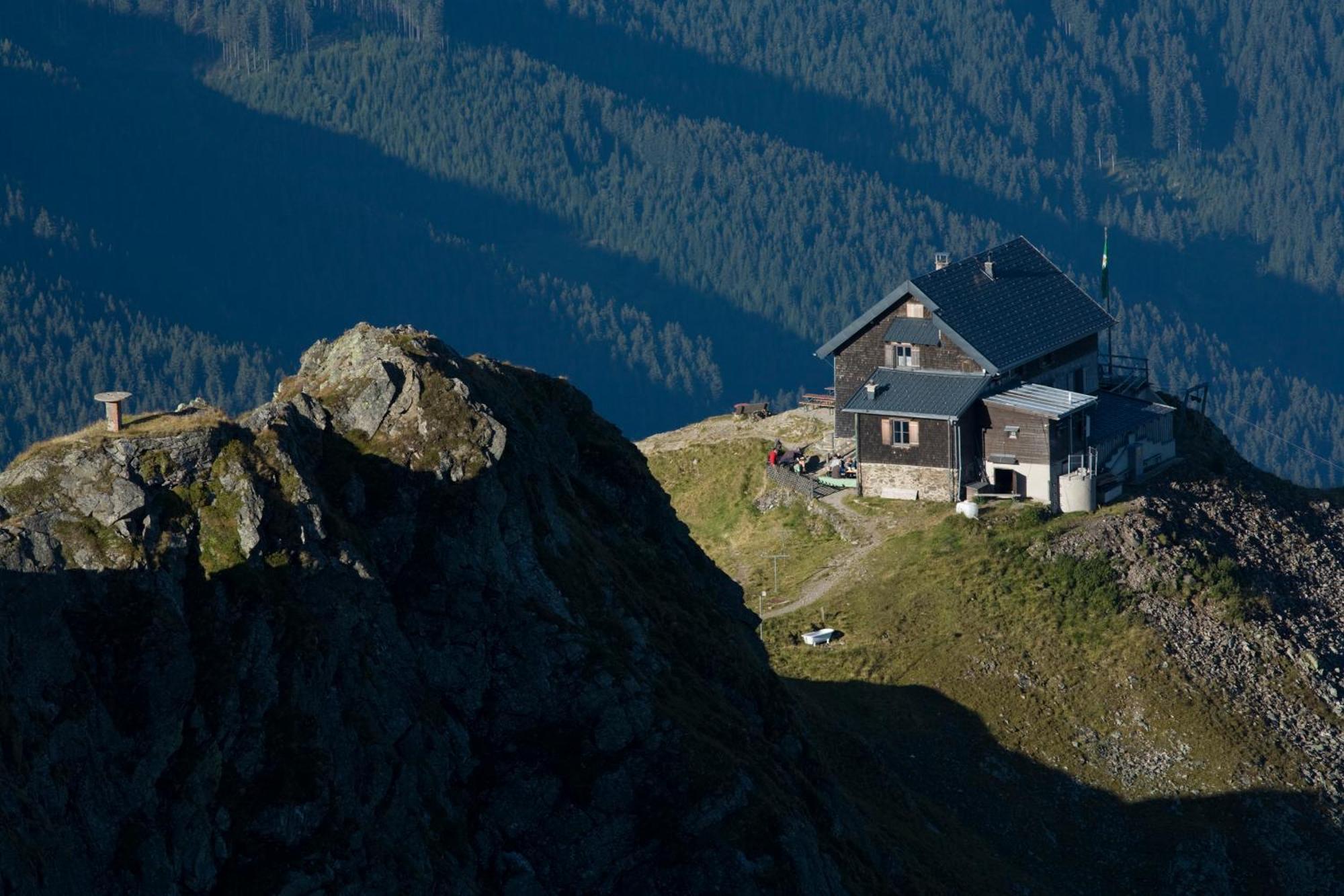 Standlhof Zillertal Hotel 2*