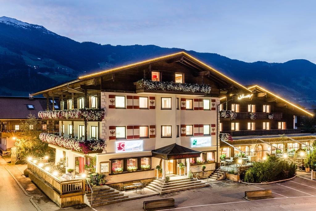 Hotel Standlhof Zillertal 2*